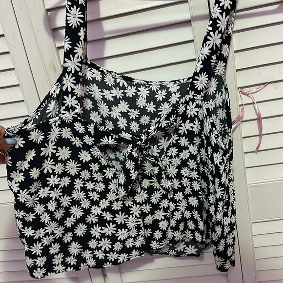 Sunflower top - Picture 2 of 3